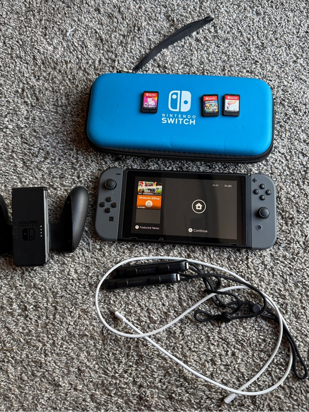 Nintendo Switch V2 Gray Joy Cons Bundle + 3 Games + Case